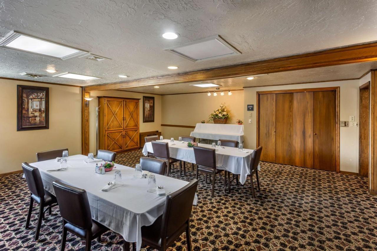 Best Western Dunmar Inn Эванстон Экстерьер фото